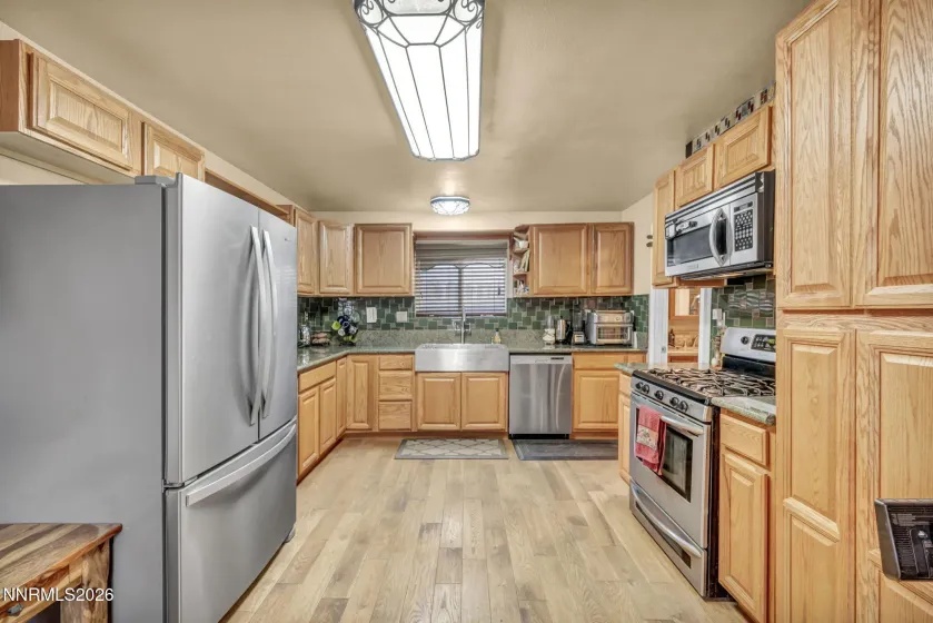 534 13th, Sparks, Nevada 89431, 2 Bedrooms Bedrooms, ,2 BathroomsBathrooms,Residential,Residential,13th,0,260006111