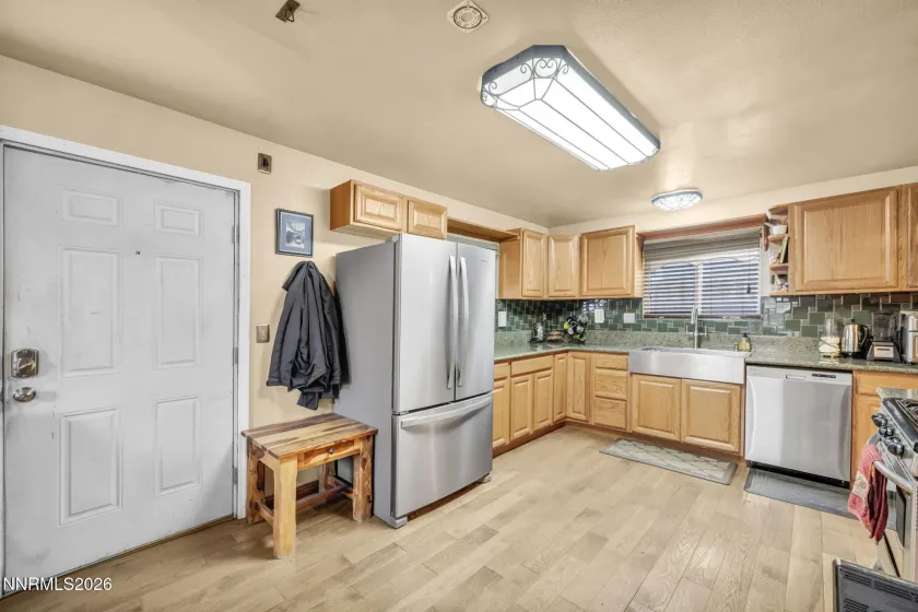 534 13th, Sparks, Nevada 89431, 2 Bedrooms Bedrooms, ,2 BathroomsBathrooms,Residential,Residential,13th,0,260006111