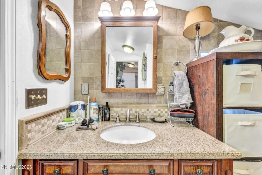 534 13th, Sparks, Nevada 89431, 2 Bedrooms Bedrooms, ,2 BathroomsBathrooms,Residential,Residential,13th,0,260006111