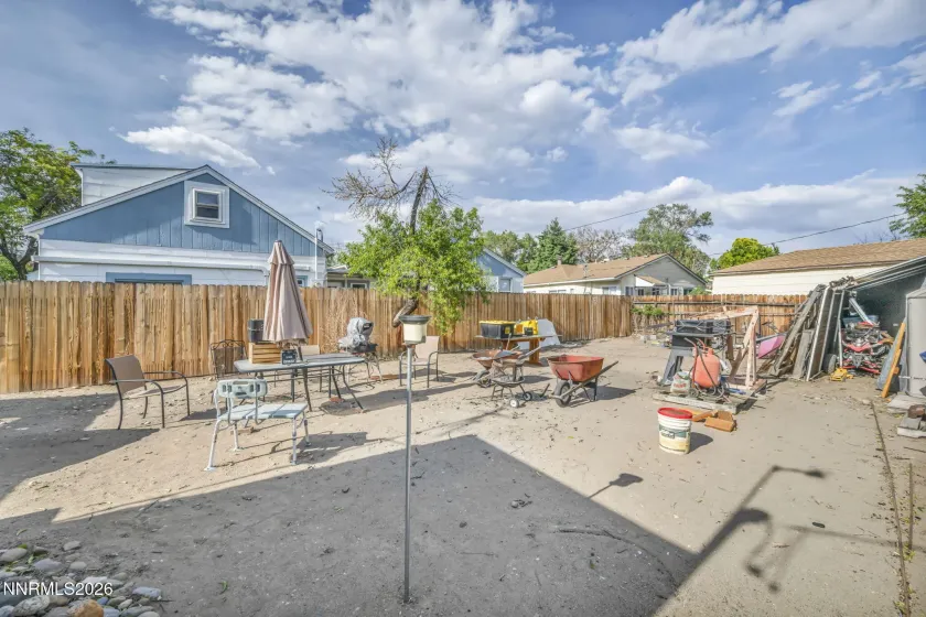 534 13th, Sparks, Nevada 89431, 2 Bedrooms Bedrooms, ,2 BathroomsBathrooms,Residential,Residential,13th,0,260006111