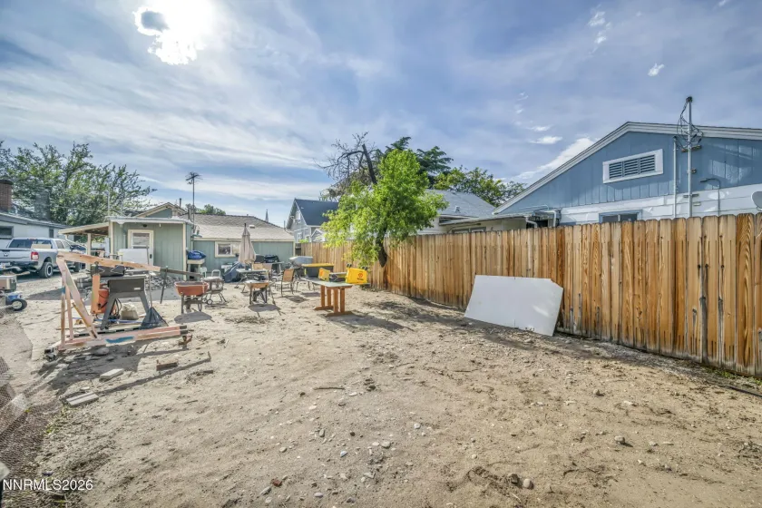 534 13th, Sparks, Nevada 89431, 2 Bedrooms Bedrooms, ,2 BathroomsBathrooms,Residential,Residential,13th,0,260006111