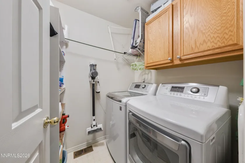 5334 Tappan, Reno, Nevada 89523, 4 Bedrooms Bedrooms, ,3 BathroomsBathrooms,Residential,Residential,Tappan,0,260006115