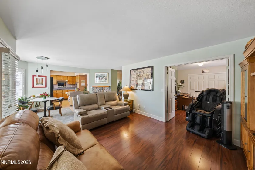 5334 Tappan, Reno, Nevada 89523, 4 Bedrooms Bedrooms, ,3 BathroomsBathrooms,Residential,Residential,Tappan,0,260006115