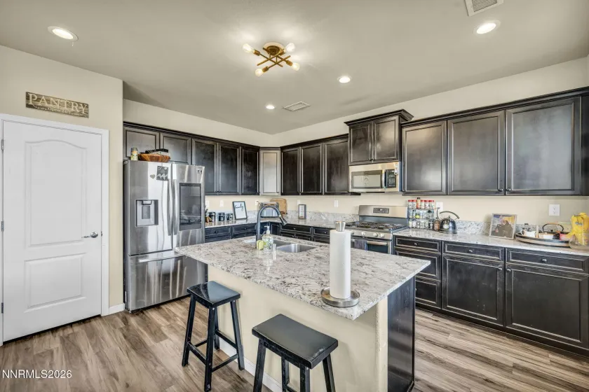 334 Granite, Dayton, Nevada 89403, 4 Bedrooms Bedrooms, ,3 BathroomsBathrooms,Residential,Residential,Granite,0,260006150