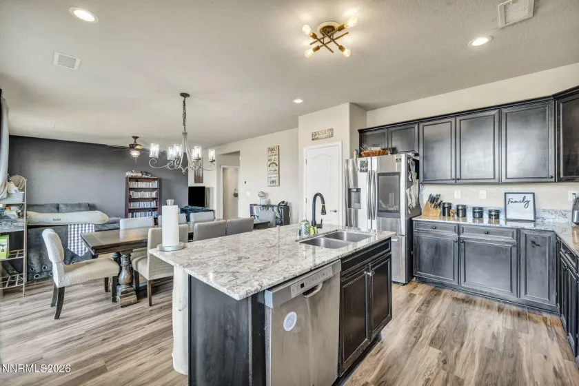 334 Granite, Dayton, Nevada 89403, 4 Bedrooms Bedrooms, ,3 BathroomsBathrooms,Residential,Residential,Granite,0,260006150