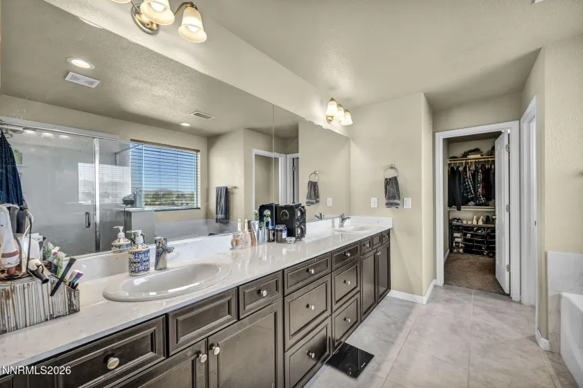 334 Granite, Dayton, Nevada 89403, 4 Bedrooms Bedrooms, ,3 BathroomsBathrooms,Residential,Residential,Granite,0,260006150
