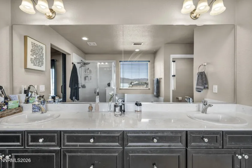 334 Granite, Dayton, Nevada 89403, 4 Bedrooms Bedrooms, ,3 BathroomsBathrooms,Residential,Residential,Granite,0,260006150