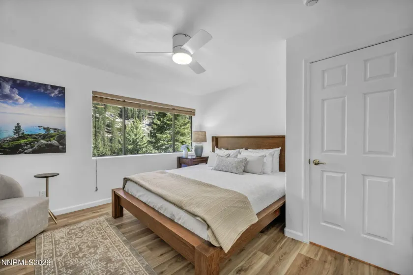 400 Fairview, Incline Village, Nevada 89451, 2 Bedrooms Bedrooms, ,3 BathroomsBathrooms,Residential,Residential,Fairview,0,260006155