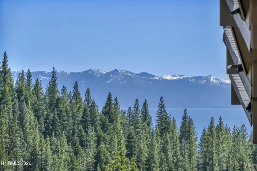 400 Fairview, Incline Village, Nevada 89451, 2 Bedrooms Bedrooms, ,3 BathroomsBathrooms,Residential,Residential,Fairview,0,260006155