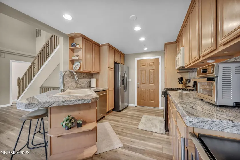 400 Fairview, Incline Village, Nevada 89451, 2 Bedrooms Bedrooms, ,3 BathroomsBathrooms,Residential,Residential,Fairview,0,260006155