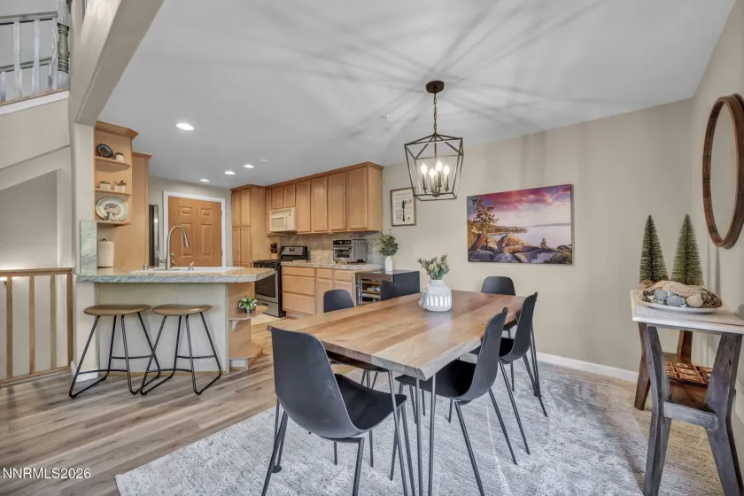 400 Fairview, Incline Village, Nevada 89451, 2 Bedrooms Bedrooms, ,3 BathroomsBathrooms,Residential,Residential,Fairview,0,260006155