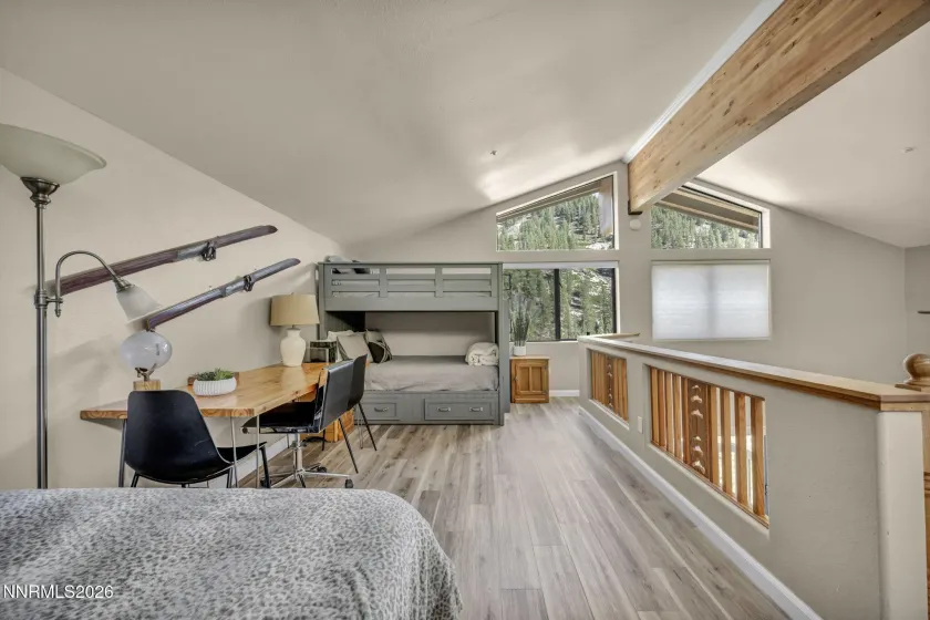 400 Fairview, Incline Village, Nevada 89451, 2 Bedrooms Bedrooms, ,3 BathroomsBathrooms,Residential,Residential,Fairview,0,260006155