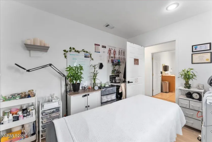 438 Pyramid, Sparks, Nevada 89431, ,Commercial Sale,Residential,Pyramid,0,260006161