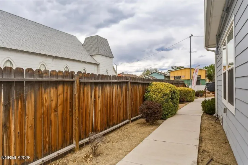 438 Pyramid, Sparks, Nevada 89431, ,Commercial Sale,Residential,Pyramid,0,260006161