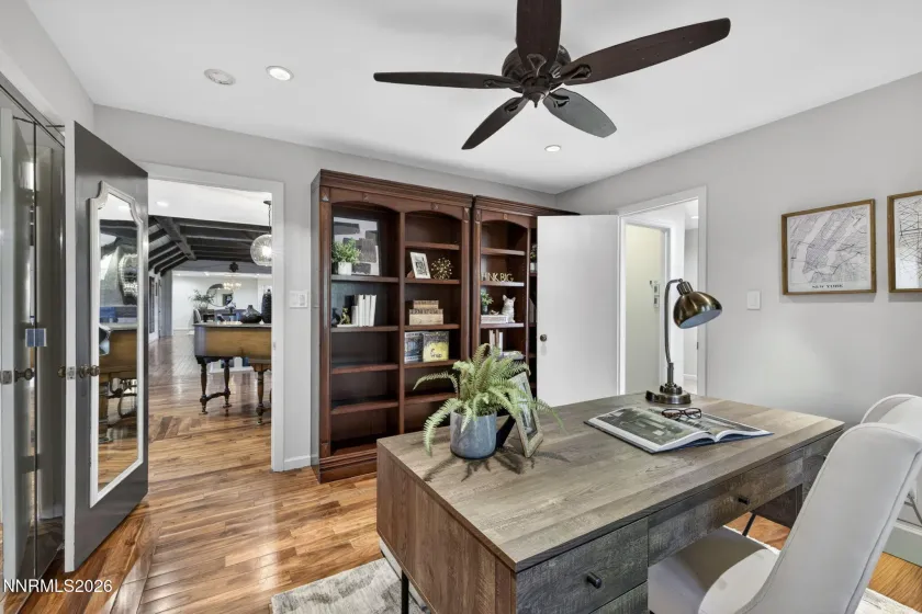 2000 Manzanita, Reno, Nevada 89509, 5 Bedrooms Bedrooms, ,5 BathroomsBathrooms,Residential,Residential,Manzanita,0,260006179
