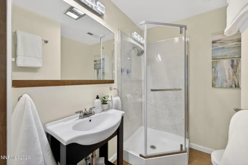 2000 Manzanita, Reno, Nevada 89509, 5 Bedrooms Bedrooms, ,5 BathroomsBathrooms,Residential,Residential,Manzanita,0,260006179