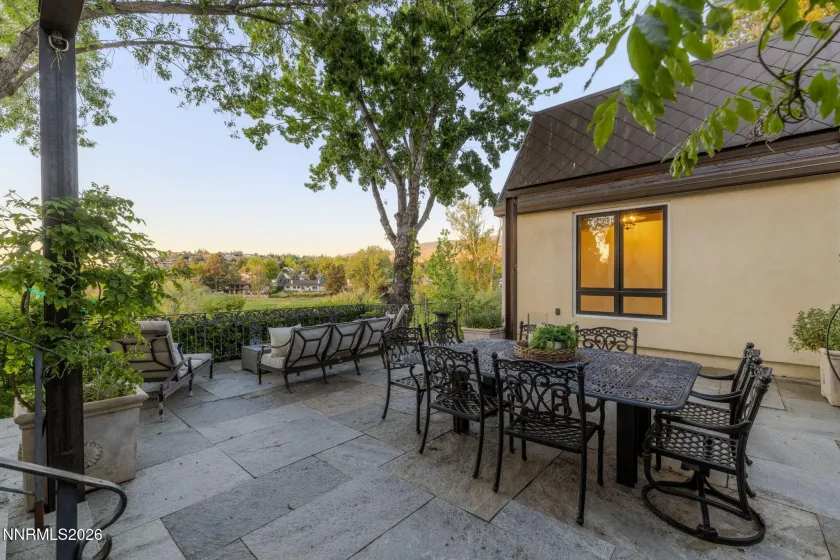 2000 Manzanita, Reno, Nevada 89509, 5 Bedrooms Bedrooms, ,5 BathroomsBathrooms,Residential,Residential,Manzanita,0,260006179