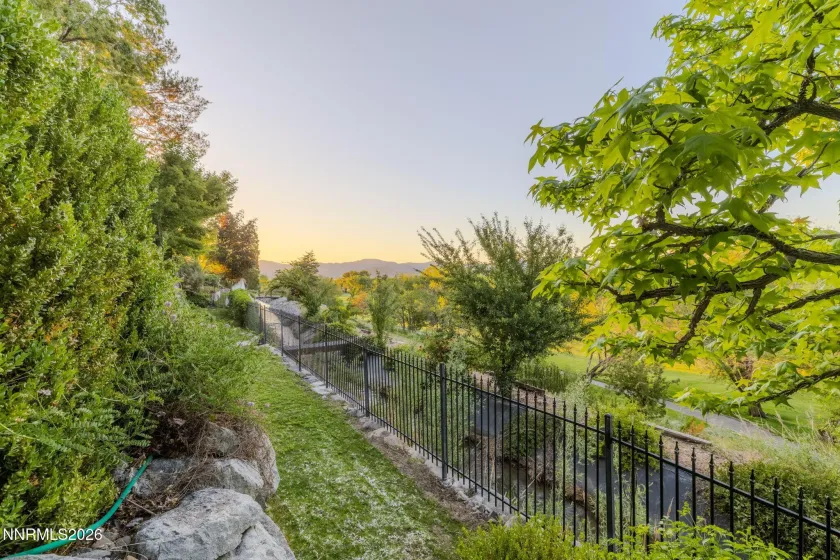 2000 Manzanita, Reno, Nevada 89509, 5 Bedrooms Bedrooms, ,5 BathroomsBathrooms,Residential,Residential,Manzanita,0,260006179