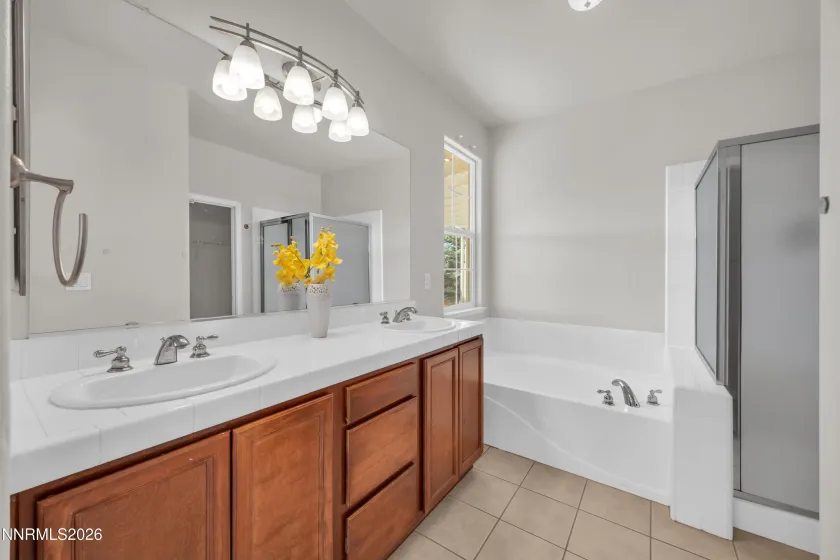 2455 Tuscan, Sparks, Nevada 89434, 3 Bedrooms Bedrooms, ,2 BathroomsBathrooms,Residential,Residential,Tuscan,0,260006196