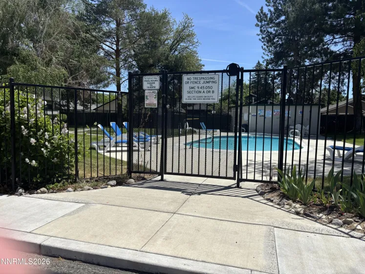 2624 Sunny Slope, Sparks, Nevada 89434, ,1 BathroomBathrooms,Residential,Residential,Sunny Slope,0,260006201