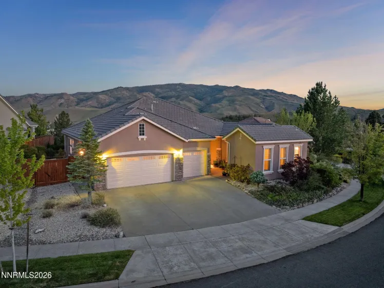 9160 Quilberry, Reno, Nevada 89523, 3 Bedrooms Bedrooms, ,3 BathroomsBathrooms,Residential,Residential,Quilberry,0,260006203