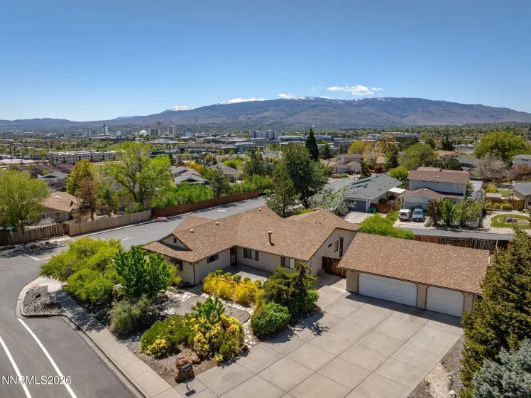 2985 Socrates, Reno, Nevada 89512, 6 Bedrooms Bedrooms, ,3 BathroomsBathrooms,Residential,Residential,Socrates,0,260006214