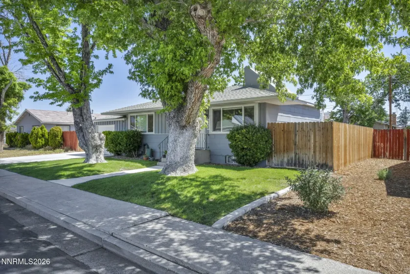 620 Belgrave, Reno, Nevada 89502, 3 Bedrooms Bedrooms, ,2 BathroomsBathrooms,Residential Lease,Manufactured,Belgrave,0,260006230