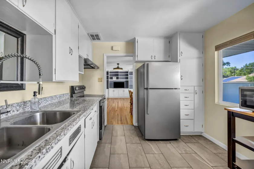 620 Belgrave, Reno, Nevada 89502, 3 Bedrooms Bedrooms, ,2 BathroomsBathrooms,Residential Lease,Manufactured,Belgrave,0,260006230