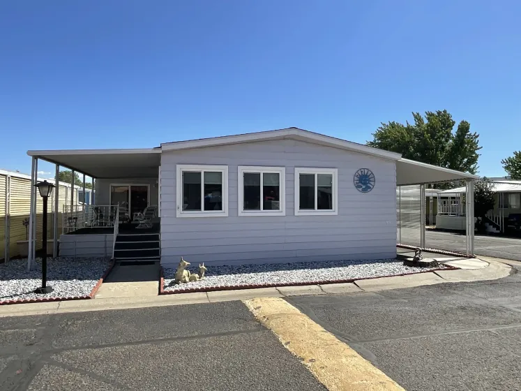 55 Eureka Dr, Carson City, Nevada 89706, 2 Bedrooms Bedrooms, 14 Rooms Rooms,2 BathroomsBathrooms,Manufactured,Residential,Eureka,260006236
