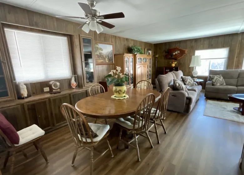 55 Eureka Dr, Carson City, Nevada 89706, 2 Bedrooms Bedrooms, 14 Rooms Rooms,2 BathroomsBathrooms,Manufactured,Residential,Eureka,260006236