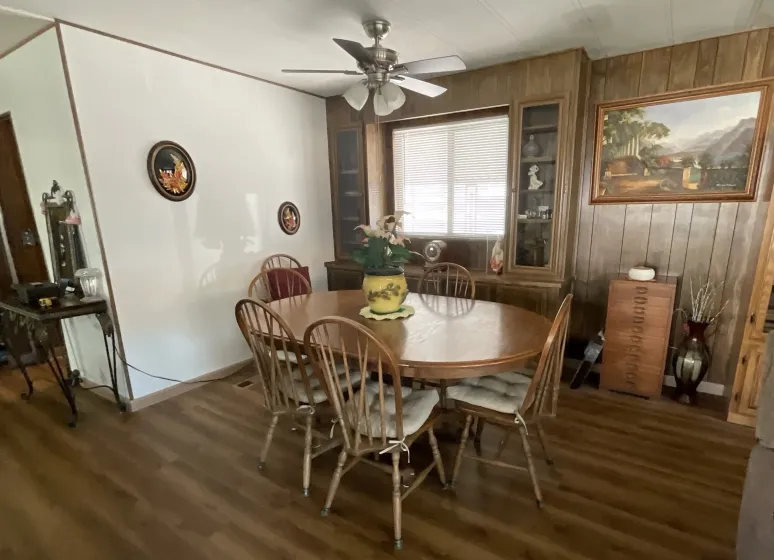 55 Eureka Dr, Carson City, Nevada 89706, 2 Bedrooms Bedrooms, 14 Rooms Rooms,2 BathroomsBathrooms,Manufactured,Residential,Eureka,260006236