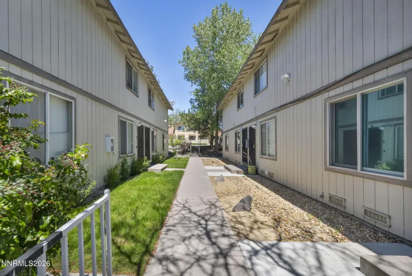 4001 Pheasant, Carson City, Nevada 89701, 9 Bedrooms Bedrooms, ,8 BathroomsBathrooms,Residential Income,Residential,Pheasant,0,260006328