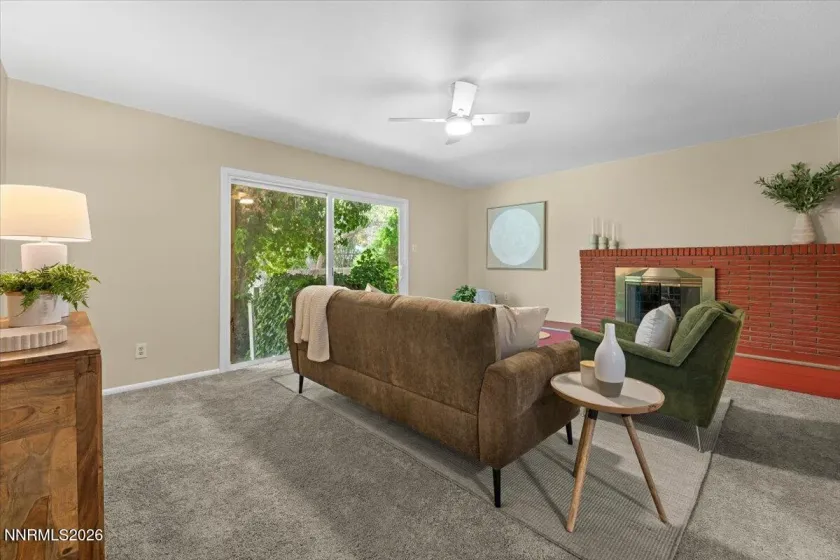 2750 Gellert, Reno, Nevada 89503, 3 Bedrooms Bedrooms, ,2 BathroomsBathrooms,Residential,Residential,Gellert,0,260006330