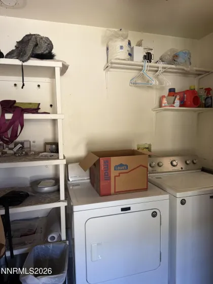 255 Main, Tonopah, Nevada 89049, 2 Bedrooms Bedrooms, ,1 BathroomBathrooms,Residential,Residential,Main,0,260006332