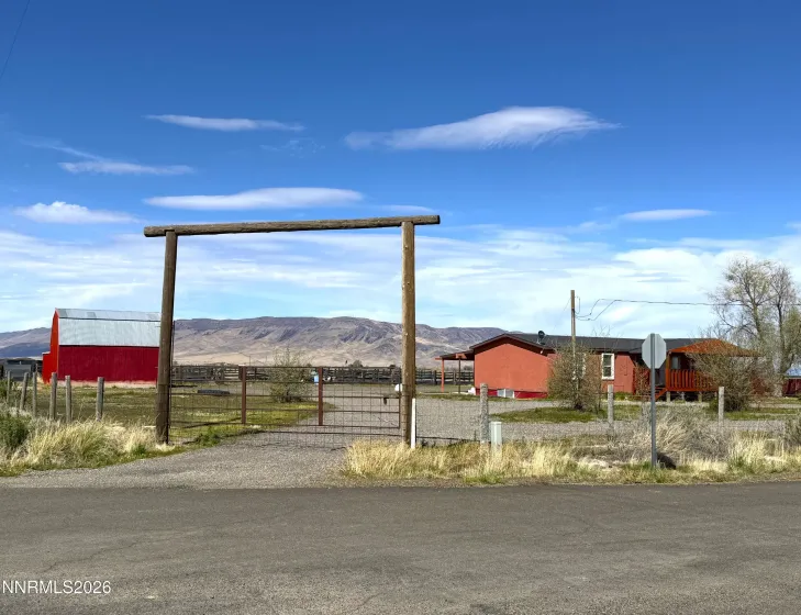 1915 Thomas Jefferson, Battle Mountain, Nevada 89820, 2 Bedrooms Bedrooms, ,2 BathroomsBathrooms,Residential,Residential,Thomas Jefferson,0,260003984