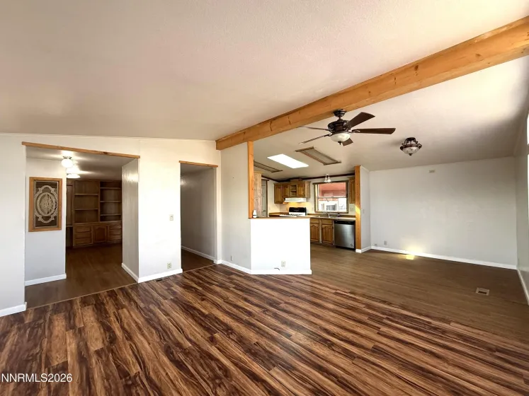 1915 Thomas Jefferson, Battle Mountain, Nevada 89820, 2 Bedrooms Bedrooms, ,2 BathroomsBathrooms,Residential,Residential,Thomas Jefferson,0,260003984