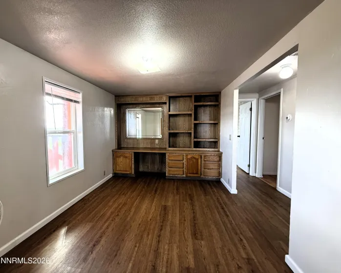 1915 Thomas Jefferson, Battle Mountain, Nevada 89820, 2 Bedrooms Bedrooms, ,2 BathroomsBathrooms,Residential,Residential,Thomas Jefferson,0,260003984
