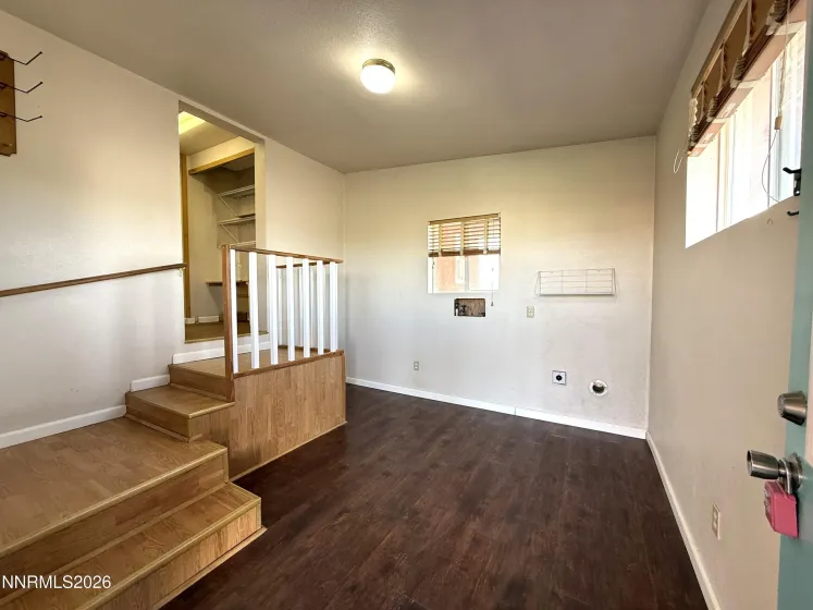 1915 Thomas Jefferson, Battle Mountain, Nevada 89820, 2 Bedrooms Bedrooms, ,2 BathroomsBathrooms,Residential,Residential,Thomas Jefferson,0,260003984