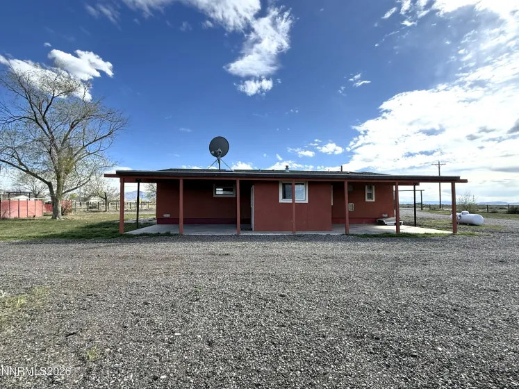 1915 Thomas Jefferson, Battle Mountain, Nevada 89820, 2 Bedrooms Bedrooms, ,2 BathroomsBathrooms,Residential,Residential,Thomas Jefferson,0,260003984