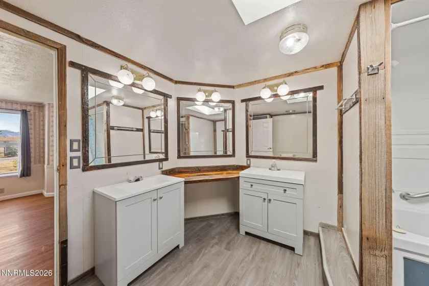 1915 Thomas Jefferson, Battle Mountain, Nevada 89820, 2 Bedrooms Bedrooms, ,2 BathroomsBathrooms,Residential,Residential,Thomas Jefferson,0,260003984
