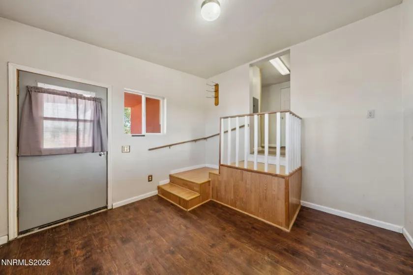 1915 Thomas Jefferson, Battle Mountain, Nevada 89820, 2 Bedrooms Bedrooms, ,2 BathroomsBathrooms,Residential,Residential,Thomas Jefferson,0,260003984
