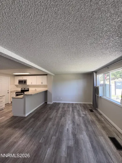 1501 E. Long, Carson City, Nevada 89706, 3 Bedrooms Bedrooms, ,2 BathroomsBathrooms,Residential,Residential,E. Long,0,260006344