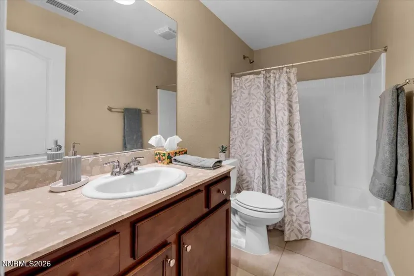 104 Bethpage, Dayton, Nevada 89403, 4 Bedrooms Bedrooms, ,3 BathroomsBathrooms,Residential,Residential,Bethpage,0,260006351