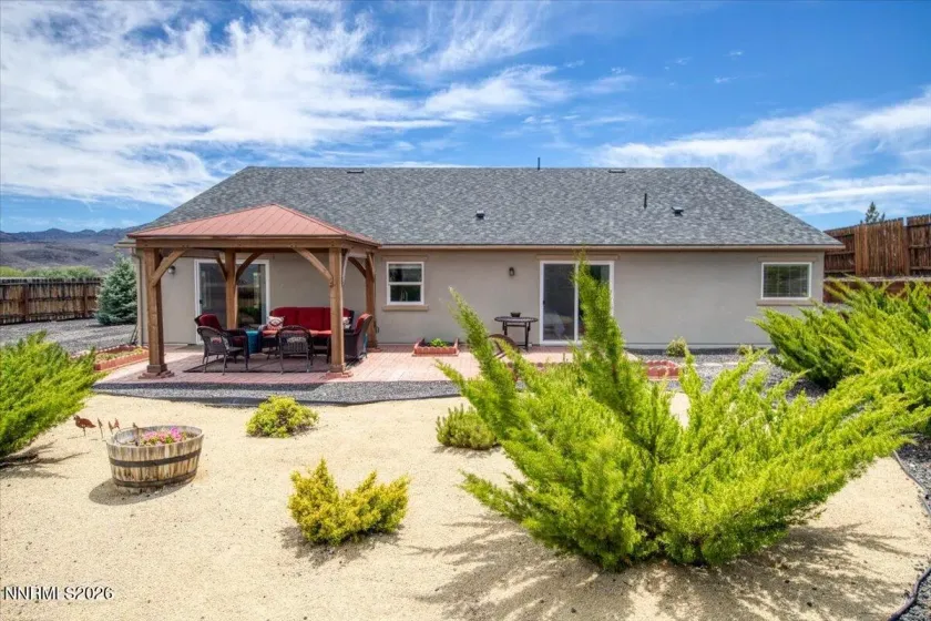 104 Bethpage, Dayton, Nevada 89403, 4 Bedrooms Bedrooms, ,3 BathroomsBathrooms,Residential,Residential,Bethpage,0,260006351