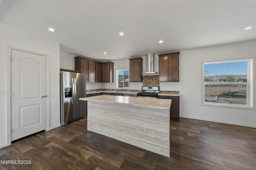 8705 Santa Fe, Stagecoach, Nevada 89429, 3 Bedrooms Bedrooms, ,2 BathroomsBathrooms,Residential,Residential,Santa Fe,0,260006371