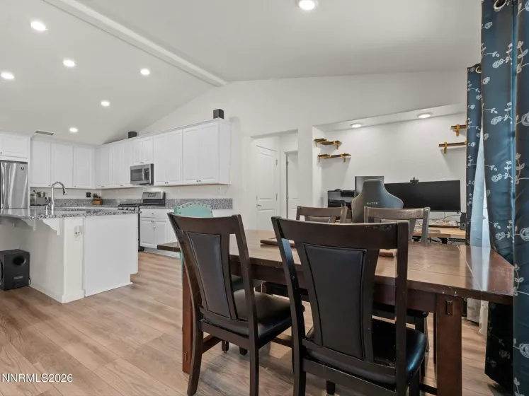 430 Sabino Canyon, Dayton, Nevada 89403, 4 Bedrooms Bedrooms, ,3 BathroomsBathrooms,Residential,Residential,Sabino Canyon,0,260006377