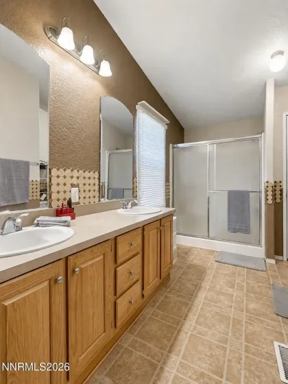 4045 Golden Circle, Winnemucca, Nevada 89445, 3 Bedrooms Bedrooms, ,2 BathroomsBathrooms,Residential,Residential,Golden Circle,0,260006397