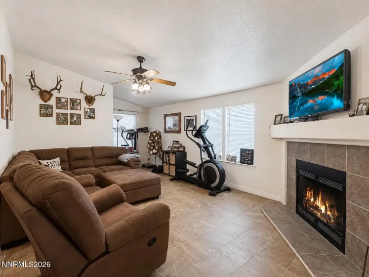 4045 Golden Circle, Winnemucca, Nevada 89445, 3 Bedrooms Bedrooms, ,2 BathroomsBathrooms,Residential,Residential,Golden Circle,0,260006397