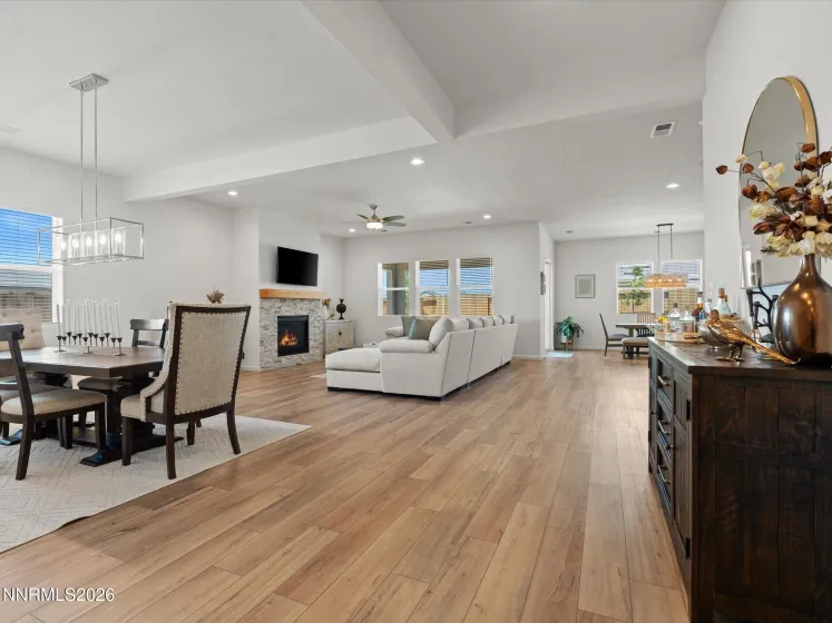 1802 Red Loam, Sparks, Nevada 89436, 4 Bedrooms Bedrooms, ,3 BathroomsBathrooms,Residential,Residential,Red Loam,0,260006402