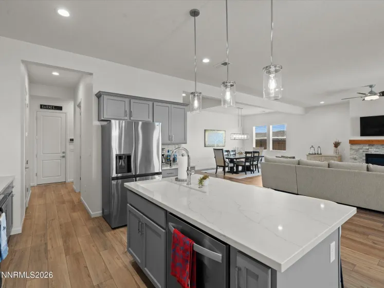 1802 Red Loam, Sparks, Nevada 89436, 4 Bedrooms Bedrooms, ,3 BathroomsBathrooms,Residential,Residential,Red Loam,0,260006402